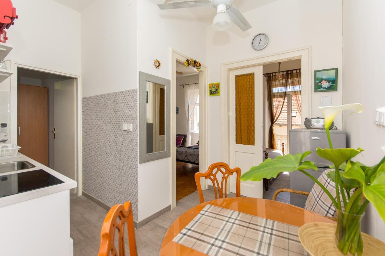 Apartment Milka-sea View In Center Dubrovnik